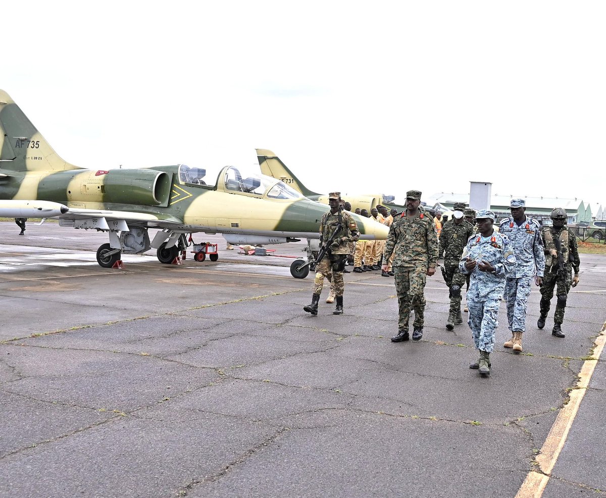 CDF Commends UPDF Air Force Progress at Pilots’ Graduation kampalapost.com/content/cdf-co…