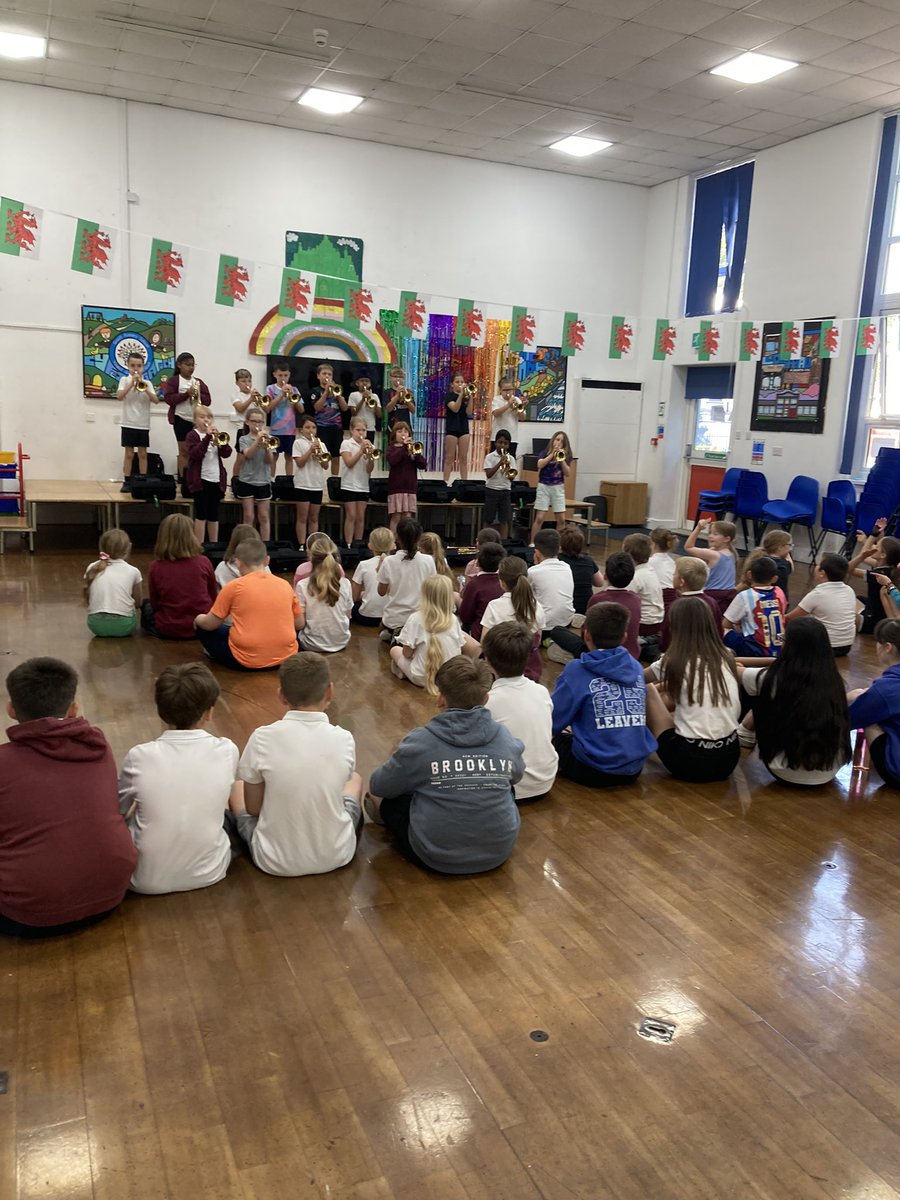 Y4 have thoroughly enjoyed their brass workshops! Thank you to NPT Music Service! We all enjoyed the show this morning! What a talented bunch! 🎵