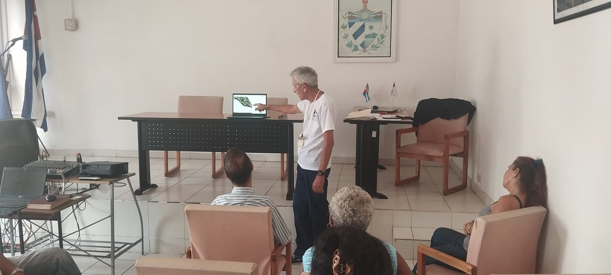 Presentó investigador Roberto Denis la etapa II "Análisis espacio - temporal del desplazamiento de la linea de costa" en las localidades Tunas de Zaza (provincia de Sancti Spiritus) y Playa Florida (Camagüey) durante el Consejo Científico Técnico del <a href="/IgpCuba/">IGP</a>.