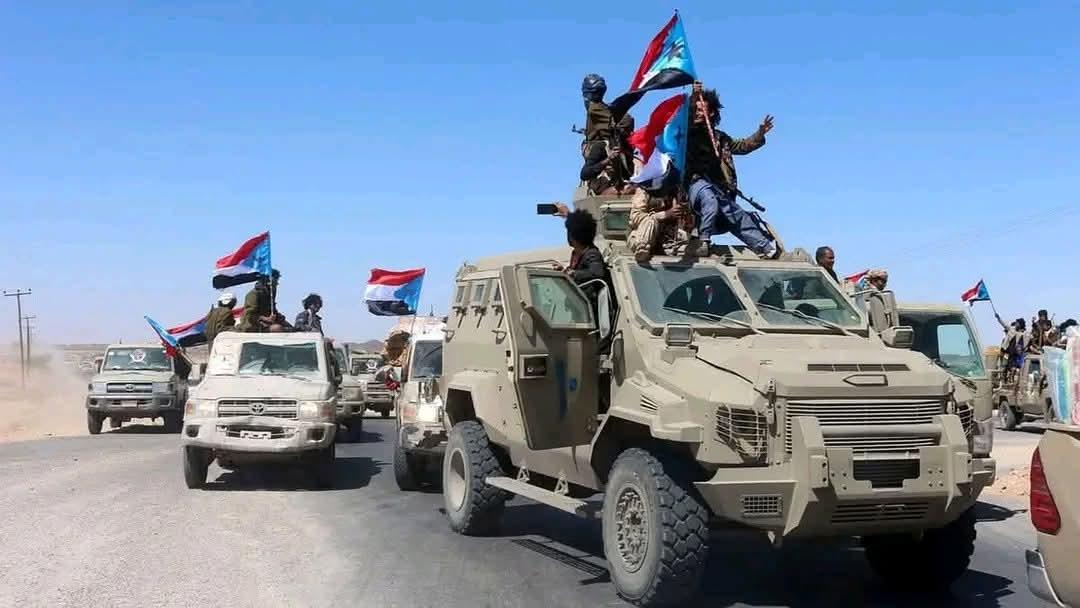 ألوية العمالقة.. حصن الجنوب المنيع وسيفه الذي لا ينكسر هم درع الوطن وحماة الأرض وعنوان الشجاعة التي لا تلين أمام كل معتدٍ وطامع...