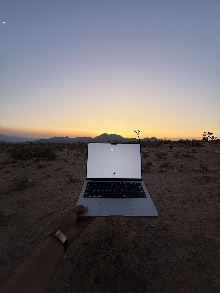 BrandanBath's tweet photo. Another day another desert run🏜️ https://t.co/DZTKdC5EsX
