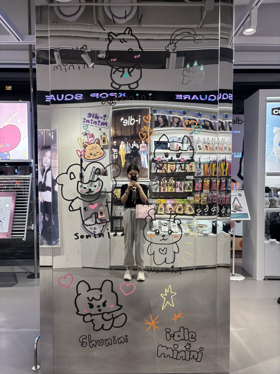 rukareon's tweet photo. LINE FRIENDS ホンデ https://t.co/0JwWxj4E9b