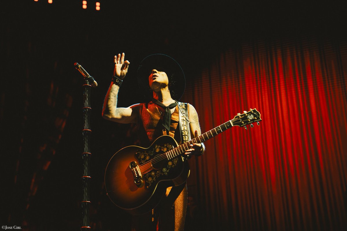 #Bogotá
#Colombia
#MovistarArena
#HuracanAmbulante25
#Bunbury
#CuentasPendientes

Foto by © <a href="/Jose_Girl/">Jose Girl</a>