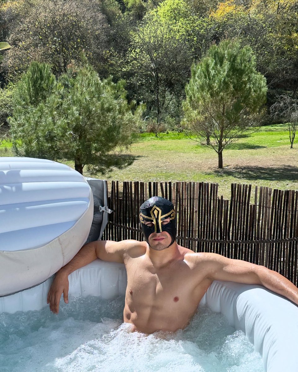 morrosxinsta's tweet photo. los que lo vieron venirse en boxer rojo ya no lo sacan de su cabeza al cabrón 😮‍💨🩲

únete al chat: https://t.co/MXwpklOVPY https://t.co/doCgJvqogr