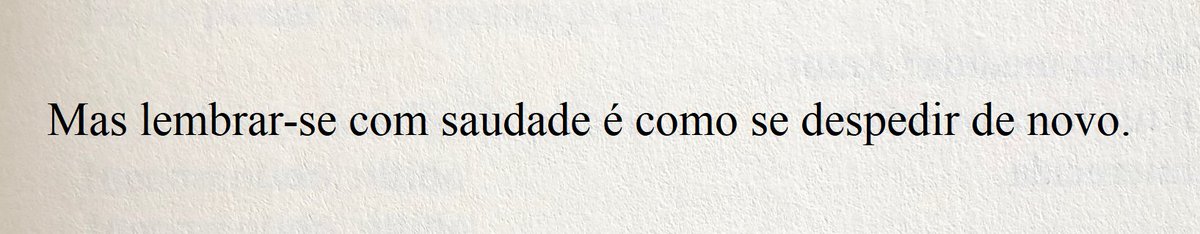 dallowayclrss's tweet image. 📖 &quot;Água viva&quot; (1973)  
  — Clarice Lispector