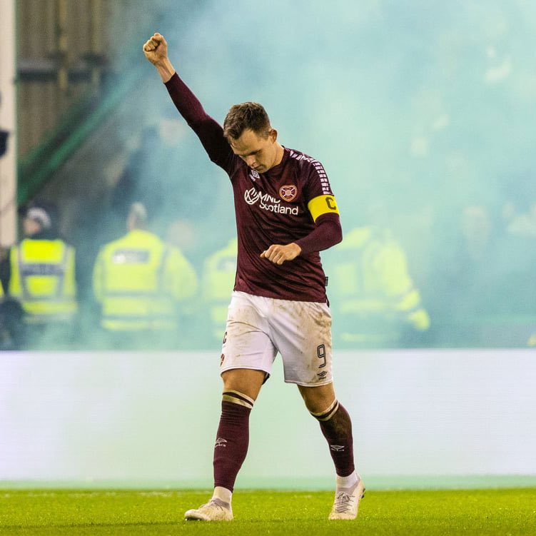 Other clubs they tried to take him away… but you know it’s with the Hearts he will stay 😎 #HMFC