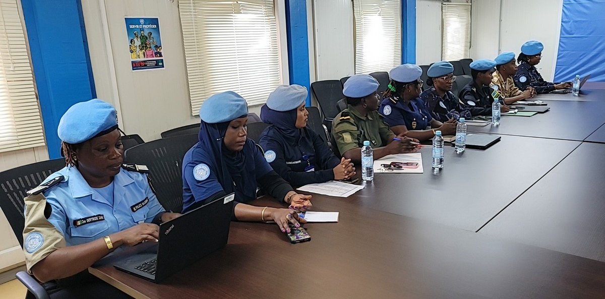 UNPOL MINUSCA (@unpol_rca) on Twitter photo On 03 June in #Bangui🇨🇫, the Head of <a href="/UNPOL/">United Nations Police</a> #MINUSCA received the newly elected board of the Police Component women's network. After introducing the various members, they discussed the team's prospects. On 03 June in #Bangui🇨🇫, the Head of <a href="/UNPOL/">United Nations Police</a> #MINUSCA received the newly elected board of the Police Component women's network. After introducing the various members, they discussed the team's prospects.