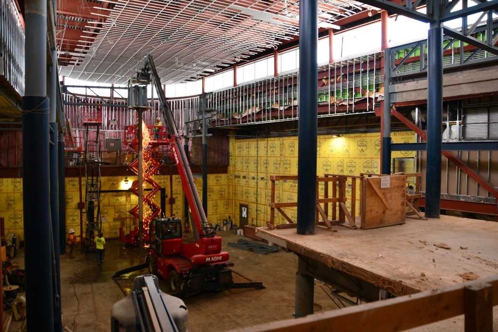 We have a different kind of fireworks show at XNA ahead of the holiday weekend! Check out the work that's been done in the central part of the lobby for XNA's Terminal Modernization Project.
