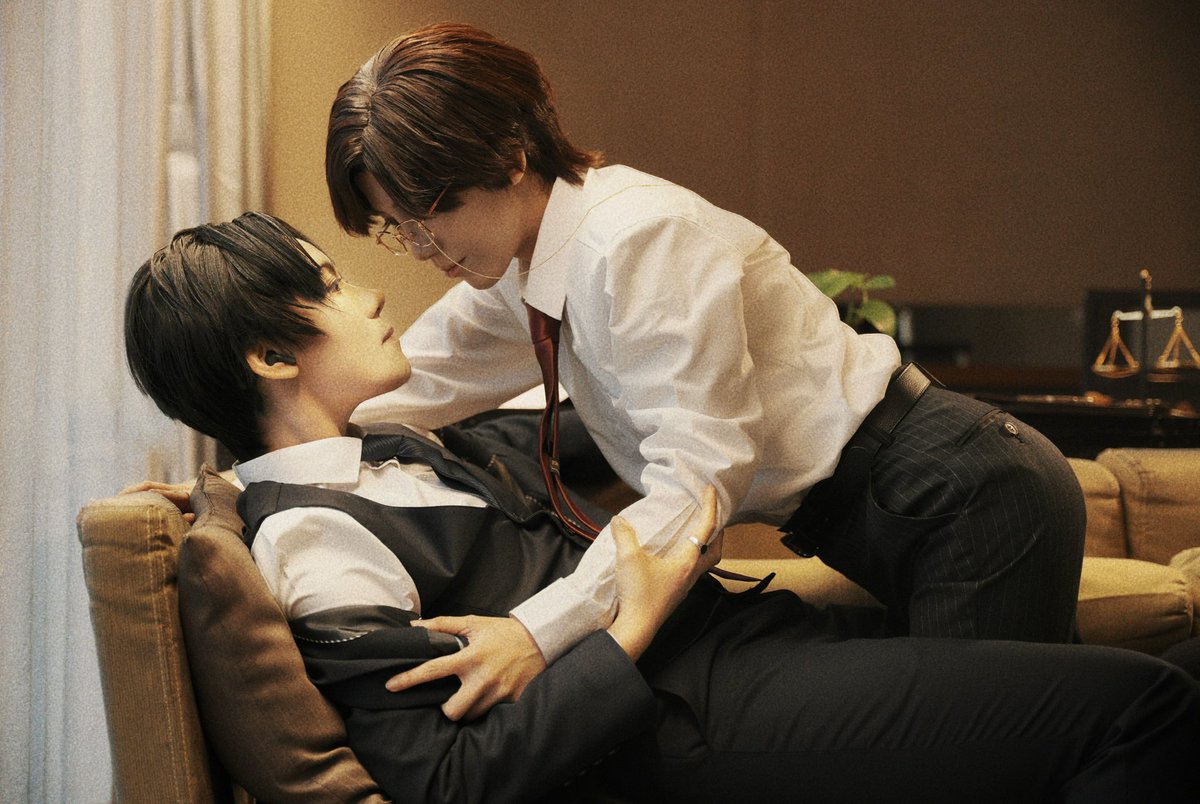 tkm_tsukime's tweet photo. cosplay/ 一级律师  (First-Class Lawyer)

「WELCOME BACK」

Gu Yan @AkiCos0101 
Yan Suizhi @tkm_tsukime 
photo KNTP https://t.co/AYnktN26zt
