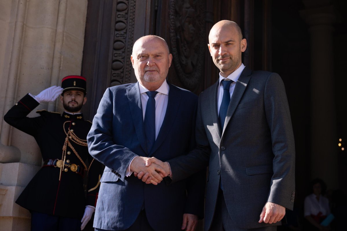 OSCE's tweet image. OSCE Secretary General Feridun H. Sinirlioğlu concluded his official visit to Paris where he met with Minister for Europe and Foreign Affairs, Jean-Noël Barrot, and other high-level officials at the Ministry of Foreign Affairs and at the Elysée Palace.
➡️bit.ly/3Gygg9E