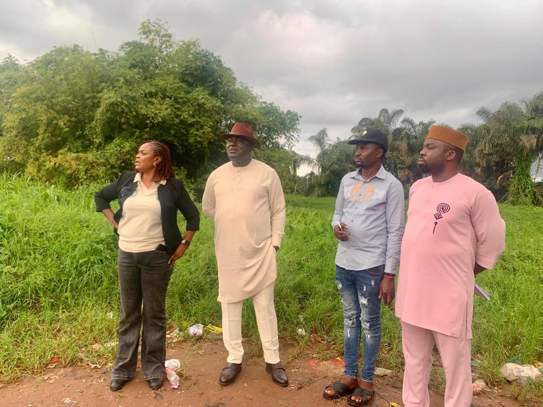 The Edo State Government through its Ministry of Mining, has begun preliminary investigations into the dredging of Ikpoba River with the aim of curbing flooding and exploring potential for enhancing revenue generation in the State.

Read more…facebook.com/share/16Uq1PmS…