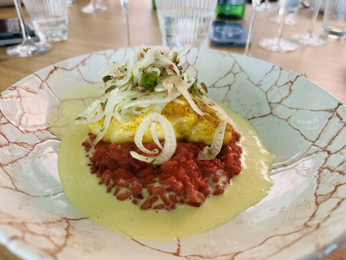 MikoAlain's tweet photo. Pause des chefs @cpme94 chez le chef Nicolas Sale #ALaSource @marchederungis partageons la valeur du bon avec @BP_RivesParis @CPME95 @CPME77 @isalajeunie https://t.co/6QxosHLchF