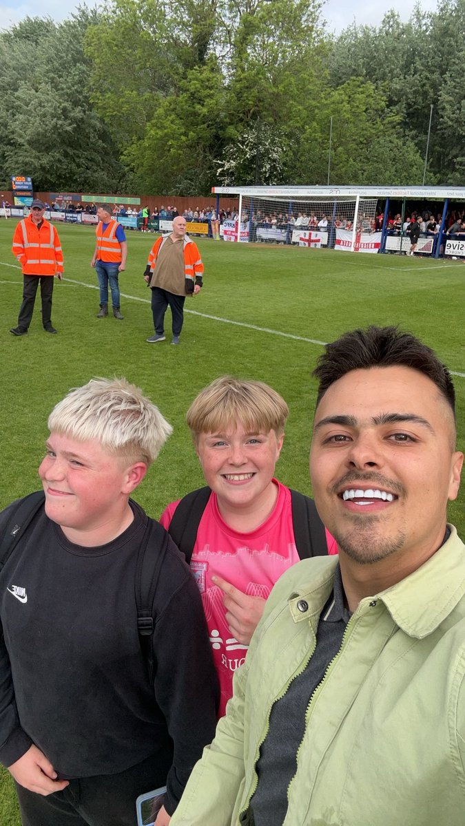 DoubleDragonBSE's tweet photo. @BuryTownFC https://t.co/n1wu4pOPOd