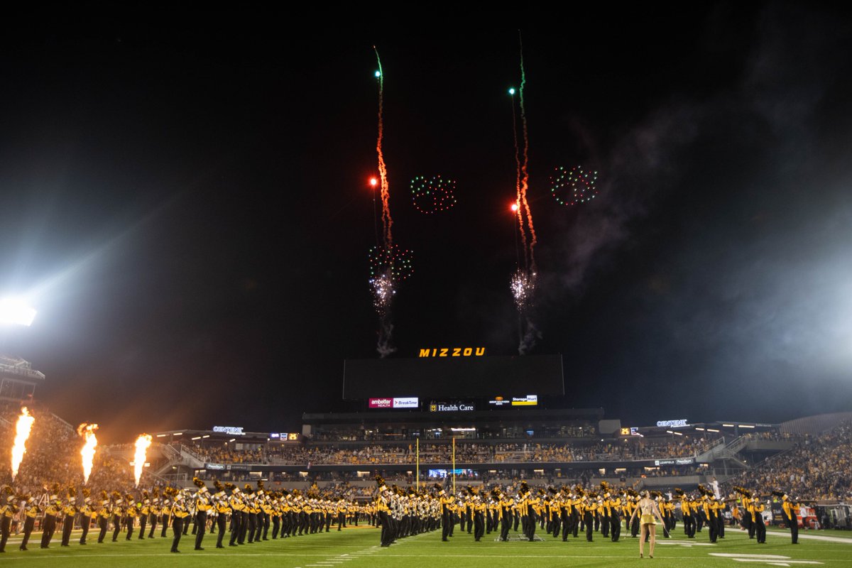 249 years old looks good on you, America 😉 

Happy Independence Day from all of us at Mizzou Athletics 🇺🇸 

#MIZ 🐯