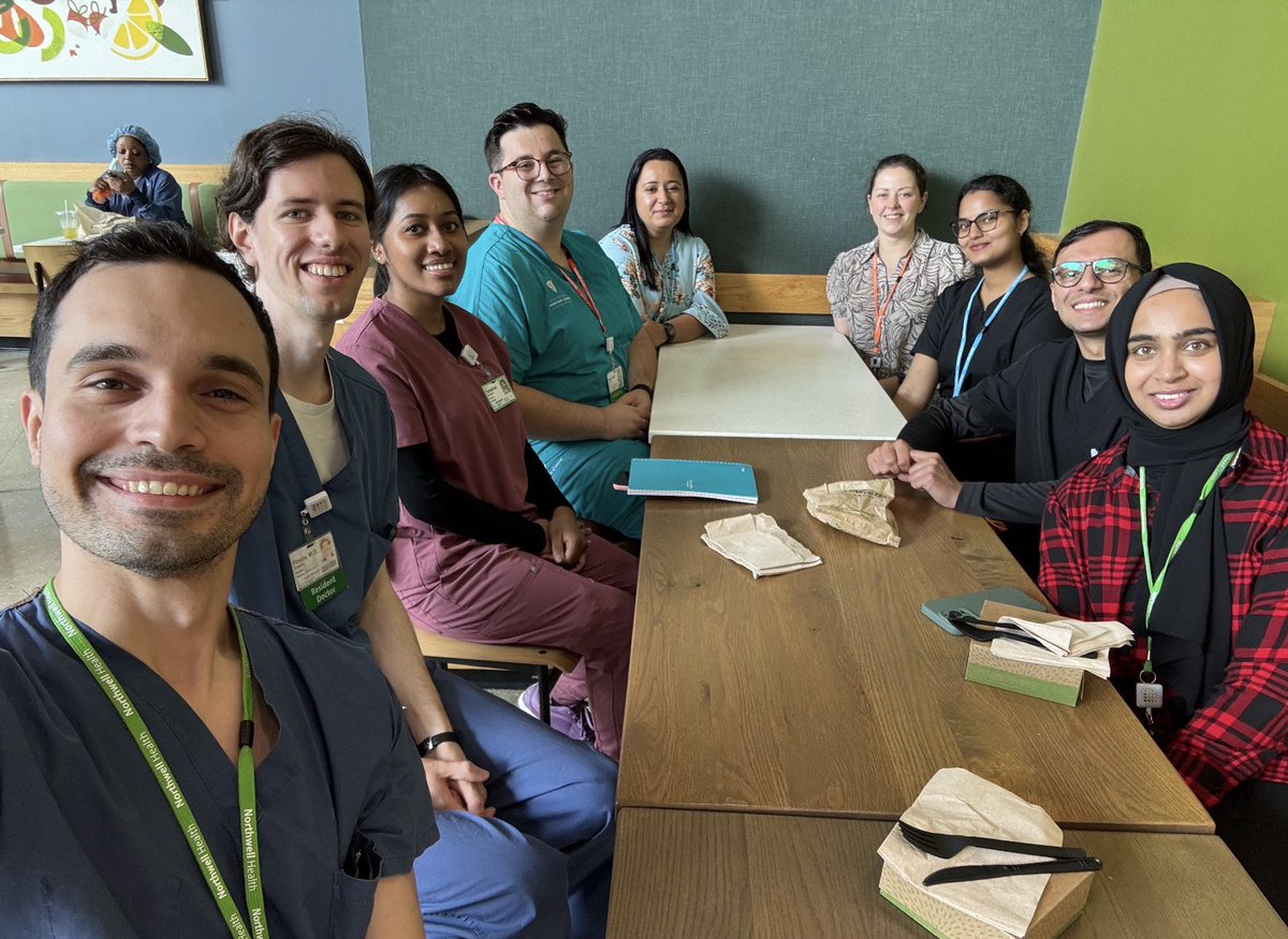 ZuckerPathRes's tweet image. First Coffee and Chat of the new academic year 🚀 Welcome to our incoming PGY1 residents!