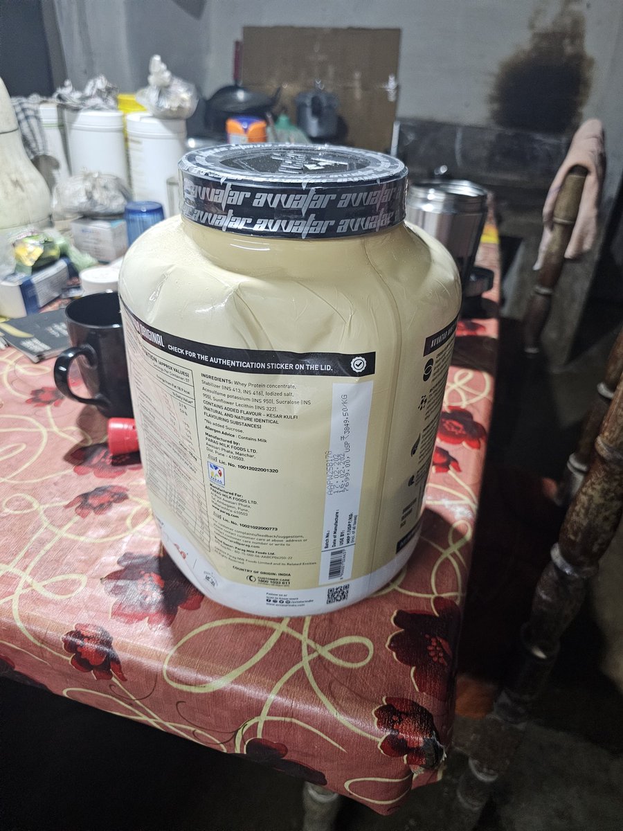 Rajesh2046's tweet photo. @AvvatarIndia I have ordered a protein powder form online instead of protein i received Atta powder plzz help me the product also damaged https://t.co/V5qVKCcQDA