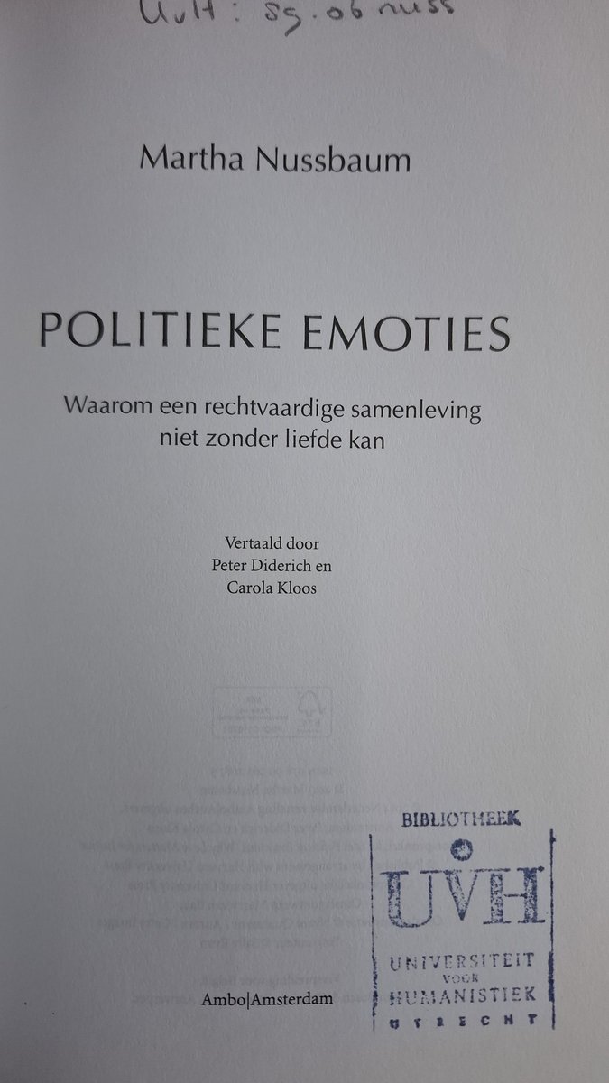 Actueel

Nussbaum: wetten en instituties belichamen de inzichten van menselijke emoties.

'Als wetten en instituties eenmaal redelijk billijk zijn, zullen emoties die ondersteunen. Maar die emoties creeren ook drijfveren om die wetten en instituties te verbeteren.'