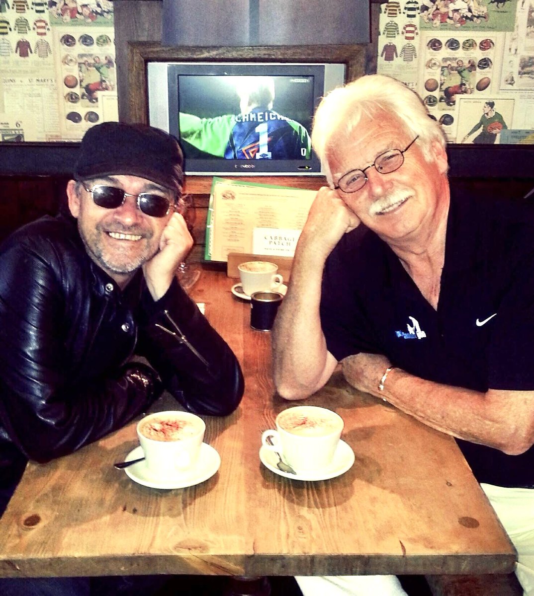 THIS MOMENT by Tony Myles from The Poets &amp; featuring me on vocals is at number 14 in the #heritagechart with <a href="/MikeReadUK/">Mike Read</a> …can we go higher…..please vote at heritagechart.co.uk …thank you xxxx