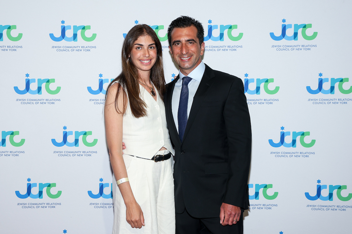 Big shoutout to Louis Jerome, recipient of our Young Leadership Award! 🌟 As president of the Sephardic Community Center, he’s helping raise the next generation of Jewish leaders. Donate: jcrcny.org/donate/ 🎥 youtube.com/watch?v=kPjKdJ…