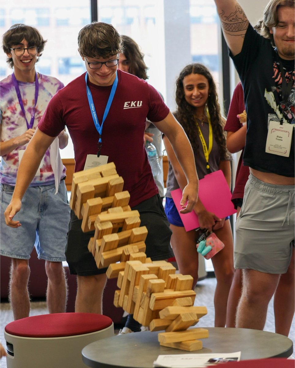 eku's tweet image. Excited for another month of meeting our #FutureColonels! 🎉🤝 #EKU #FutureColonel