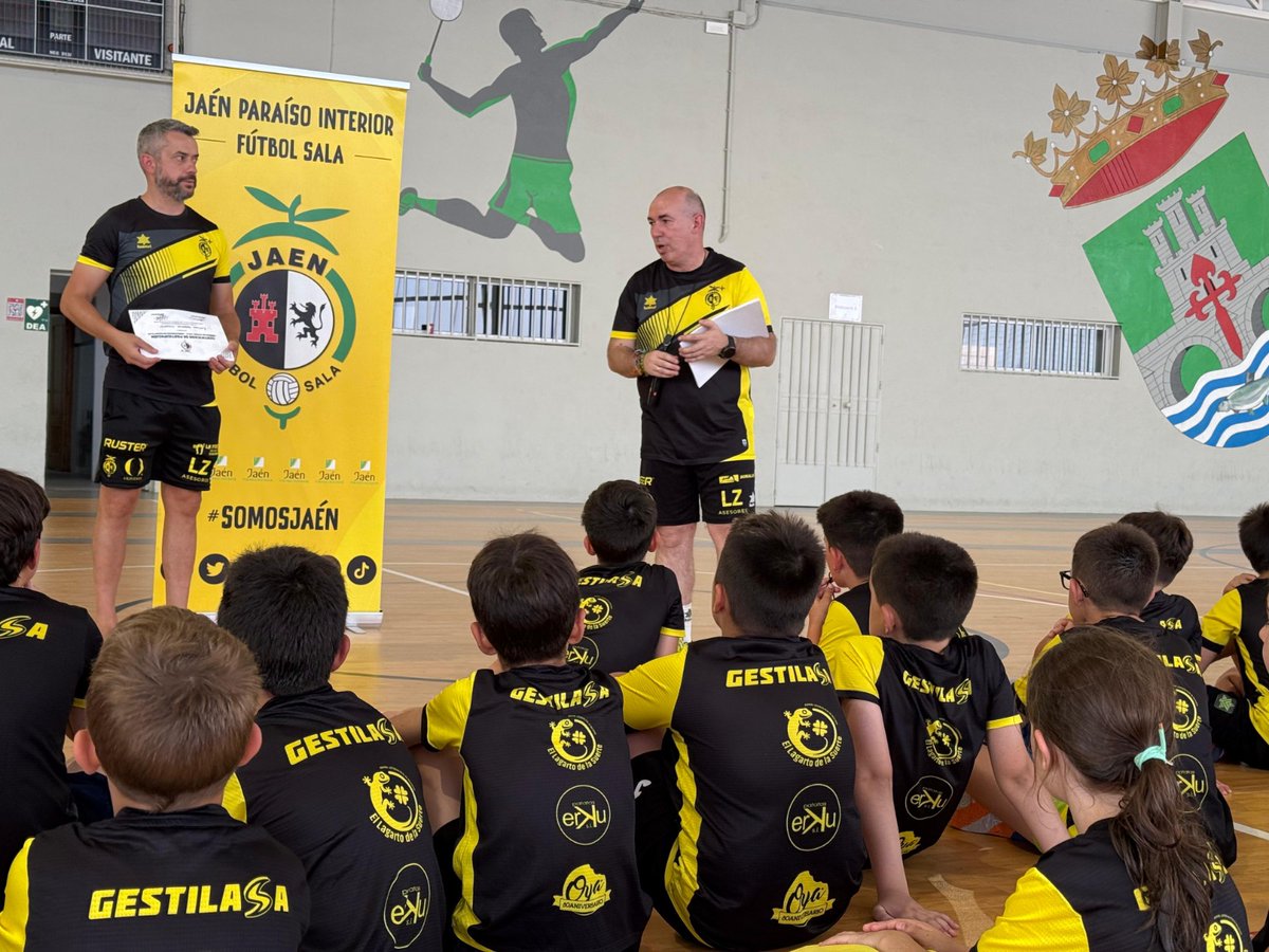 🫂 Queremos agradecer de corazón a los ayuntamientos de Arroyo del Ojanco y Beas de Segura por confiar para la organización de los campus deportivos

😜 Todos han disfrutado muchísimo, aprendiendo y compartiendo momentos

👏 ¡Gracias por abrirnos las puertas!

#SomosJaén💛