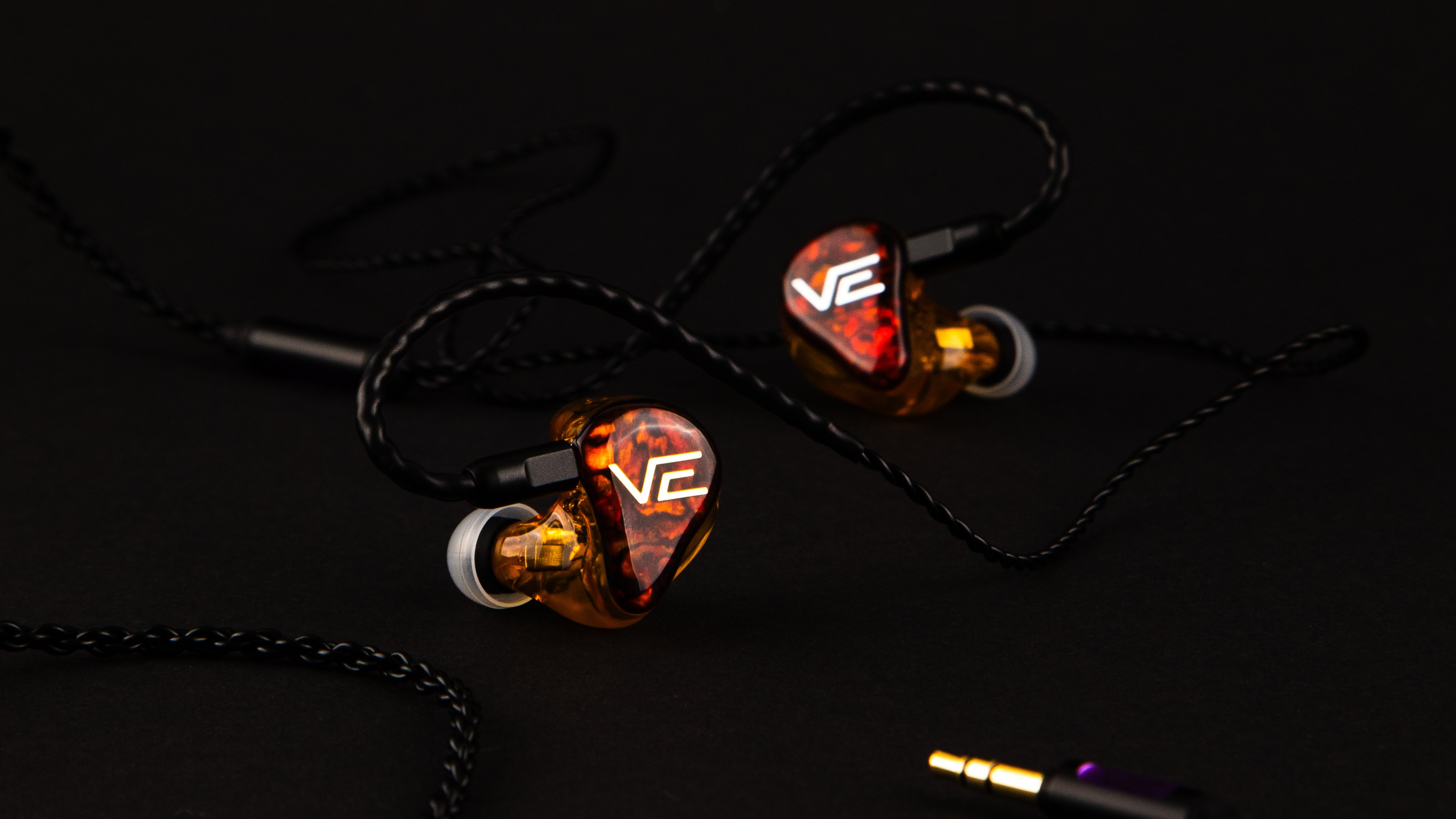 Vision Ears EVE AU‧RUM Demo No.09 Vision Ears EVE20 Universal IEMs | Bloom Audio