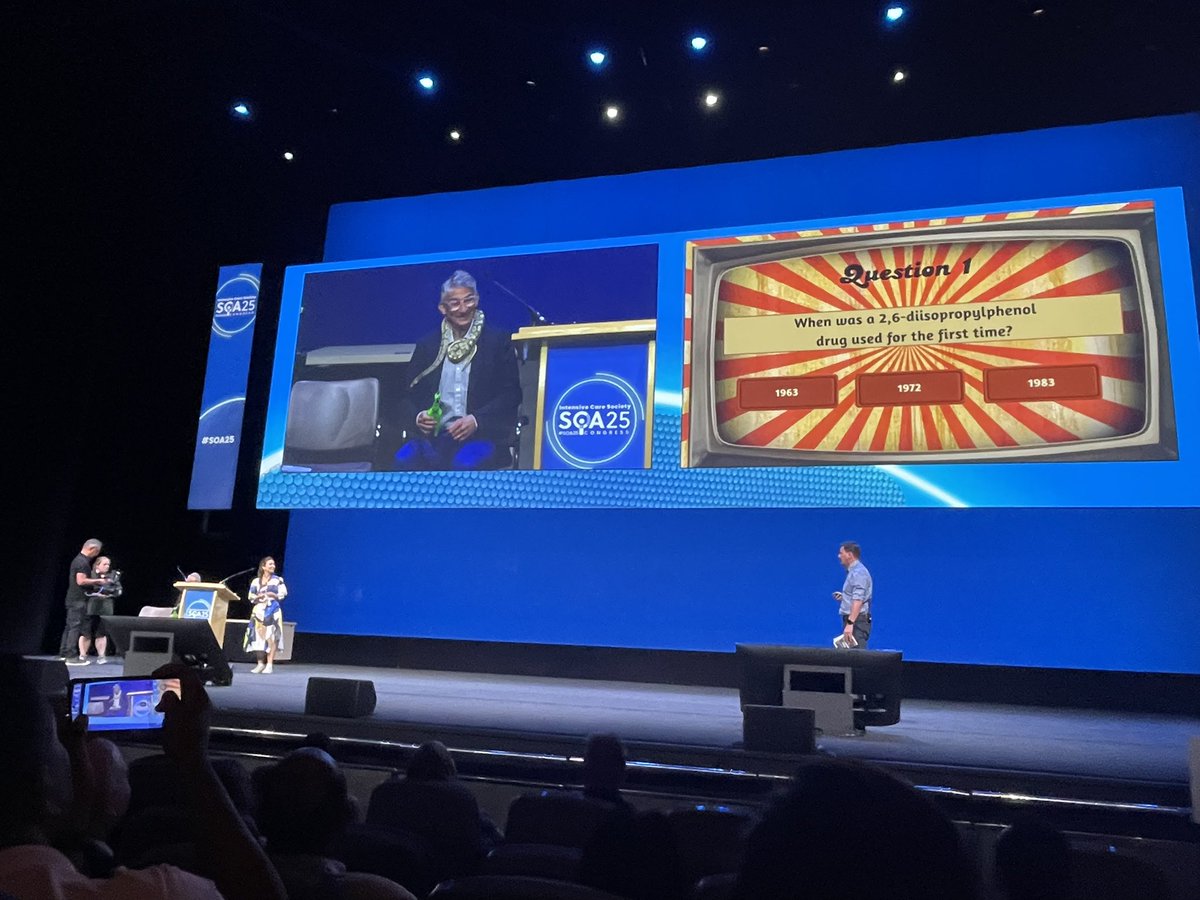 SharonBarker84's tweet image. #SOA25 Closing Congress with a reminder that “the naked ape” is not the only species on the planet and we have a lot to learn from the animal kingdom. Well done to all the “volunteers” and a special thanks to the animal contestants 🐍🐢🐌🦎🐇🦗🪱🕷️