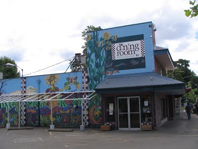ThomastheBrave's tweet photo. Where are your clients to go when you are closed, Food for Lane County?
#EUG
#Eugene
@UOregonNews @eugeneoregon @Eugene_OR @FoodNetwork @FoodPleaser @FoodforLaneCounty https://t.co/AFfk38XJRn