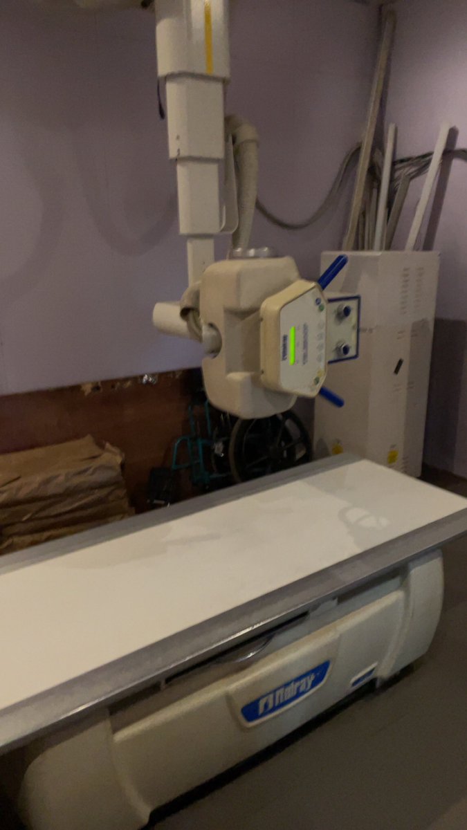 _belikebaddy's tweet image. I did a full standing scannogram of my legs at Igbobi today, thanks to @Wizarab10 and @the_beardedsina. God bless them both for me❤️