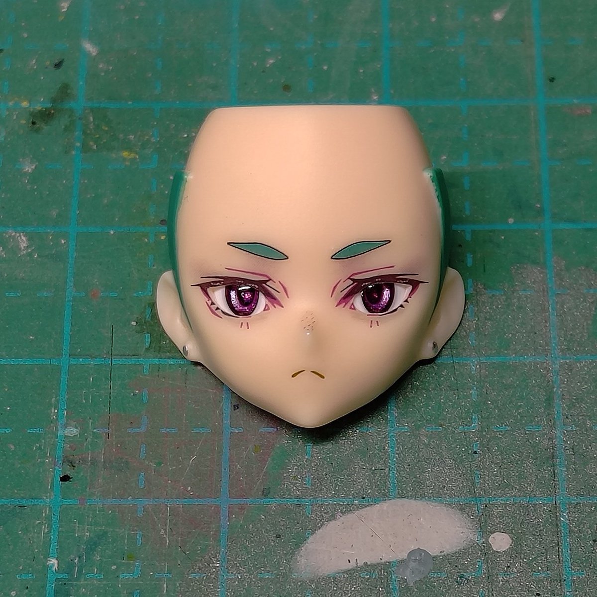 ToyboxMzgk's tweet photo. 少女発動機のTURBO ACIDちゃん…
フェイスパーツを…こうして…こうすると…
ドールアイ化できるんじゃ…🙏 https://t.co/1tP13zRkxo