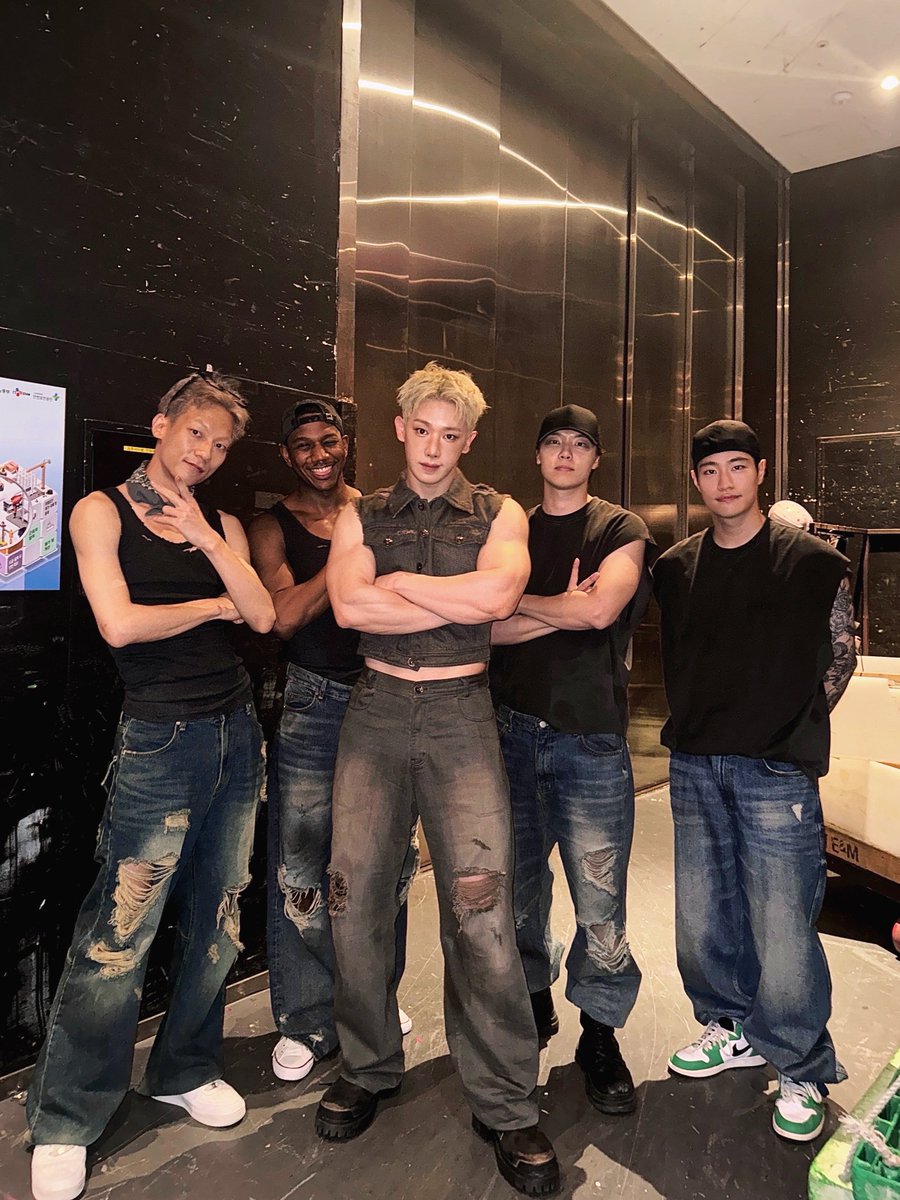 Welcome back main stage Wonho!
#Wonho
#BetterThanMe
 youtu.be/aY7hdsPoRso?si…