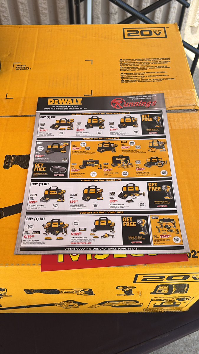 CStrauser20's tweet photo. @NASCAR_Showcars @DEWALTtough https://t.co/Wtu9ugOnce