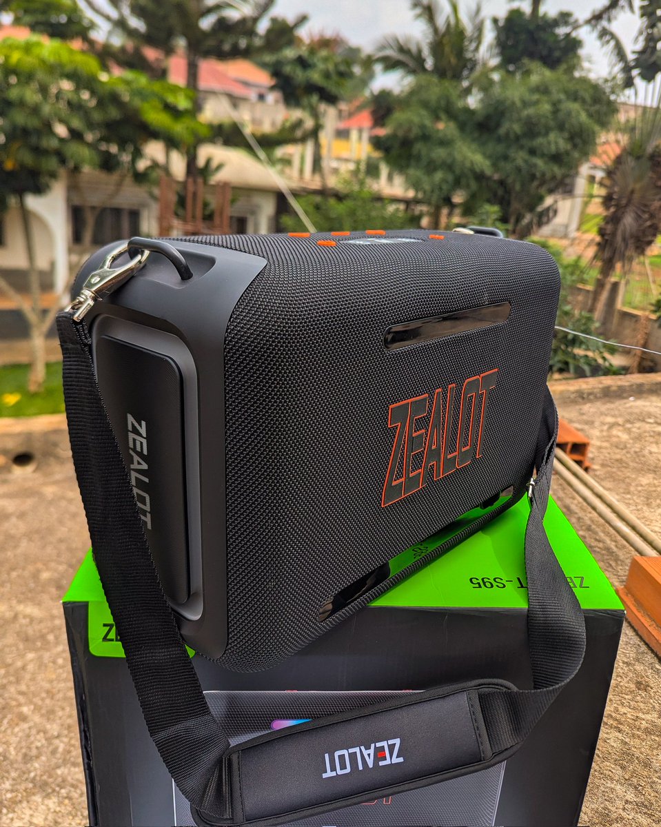 emiriatjames's tweet photo. Zealot S75 Speaker 🔊 at 500,000(slightly negotiable)
🤙Call or WhatsApp on 0769794549
📌 Galiraya Plaza
Specifications in last frame
#PixelHub https://t.co/o9P0Cpn04w
