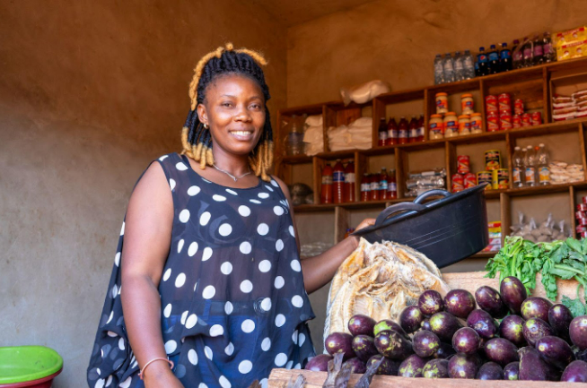 Innovations for Poverty Action (@poverty_action) on Twitter photo Join IPA and <a href="/JPAL/">J-PAL</a>âs third Displaced Livelihoods Webinar on July 23 at 9 am EST as researcher <a href="/ThomasGinnDC/">Thomas Ginn</a> and IRC Research Coordinator <a href="/DavidMMusiime/">David Martin Musiime</a> discuss the evidence on an IRC business mentorship program in Kampala, Uganda. Register here: bit.ly/ipaDLIweb Join IPA and <a href="/JPAL/">J-PAL</a>âs third Displaced Livelihoods Webinar on July 23 at 9 am EST as researcher <a href="/ThomasGinnDC/">Thomas Ginn</a> and IRC Research Coordinator <a href="/DavidMMusiime/">David Martin Musiime</a> discuss the evidence on an IRC business mentorship program in Kampala, Uganda. Register here: bit.ly/ipaDLIweb