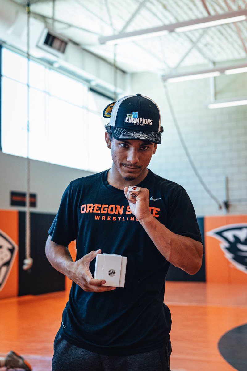 Big team, big dreams, big rings. 

#GoBeavs