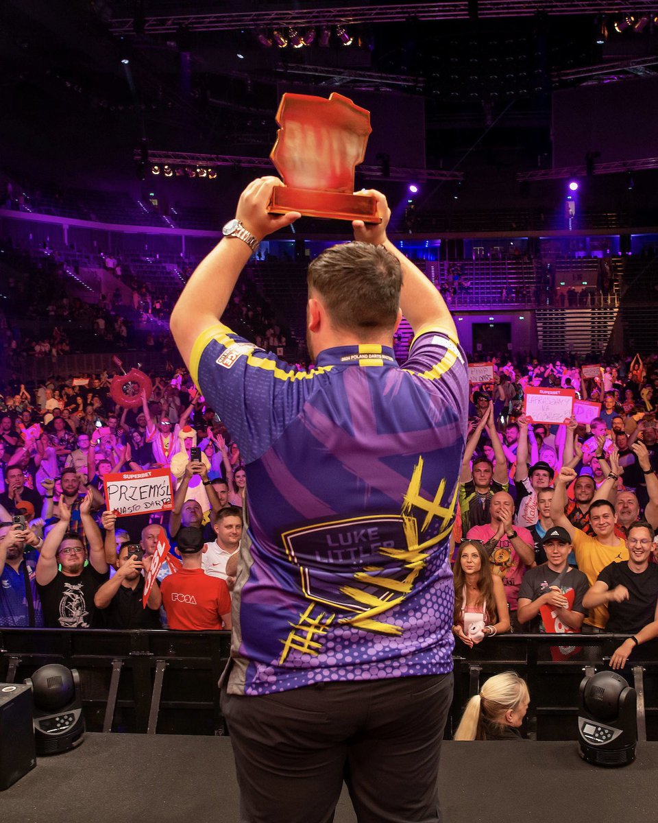 LukeTheNuke180's tweet image. Back in poland, got a title to defend🫡