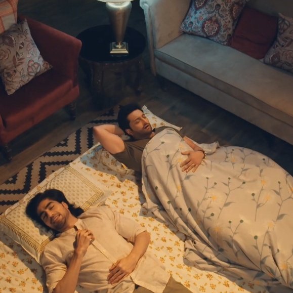everyone thought we would get #rishree bedroom scenes during fake marriage but what we actually got 
😭😭😭😭😭😭

[#HarshadChopda  #Rishabh #Balh4]