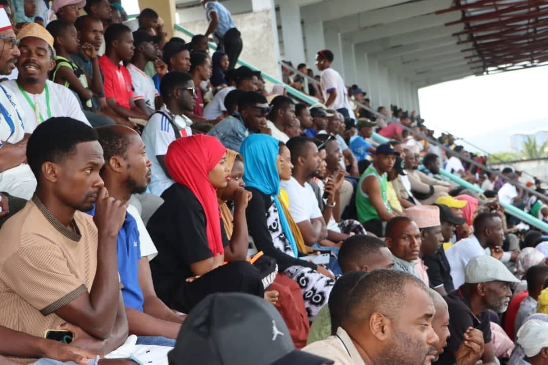 Armel sylva 🇰🇲 (@sylvaarmel) on Twitter photo First game of the national phases of women’s football championship 2025 in Comoros.
<a href="/CAFwomen/">CAF Women’s Football</a> <a href="/fedcomfootball/">FFC 🇰🇲</a> <a href="/ComorosFootball/">🇰🇲 Comoros Football 269</a> First game of the national phases of women’s football championship 2025 in Comoros.
<a href="/CAFwomen/">CAF Women’s Football</a> <a href="/fedcomfootball/">FFC 🇰🇲</a> <a href="/ComorosFootball/">🇰🇲 Comoros Football 269</a>