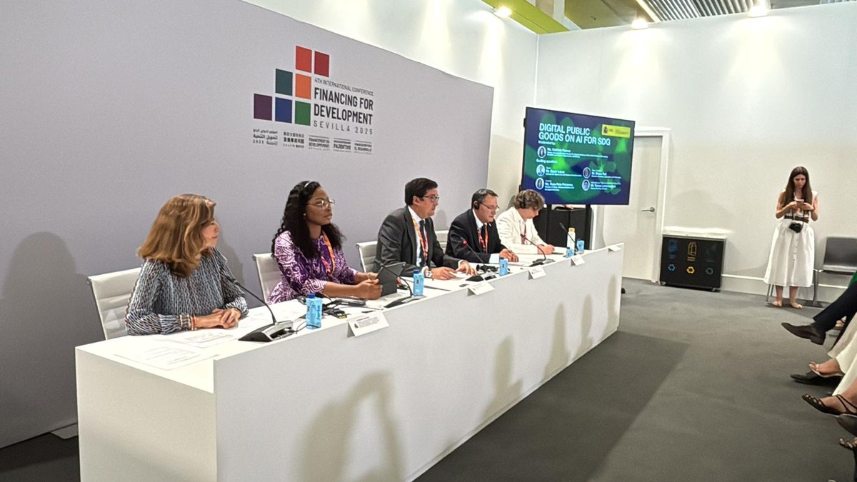 Gabriela Ramos tweet media