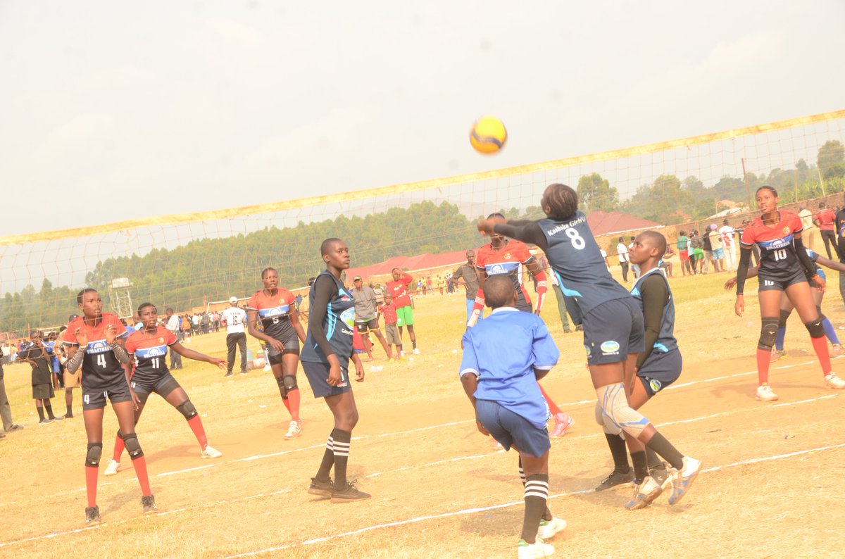 kashakagirlsss's tweet photo. Kashaka Girls are ready to make history at Nationals!!#GirlsInSports #Themirrors #kashakagirlsss https://t.co/hsc3X6aXWQ