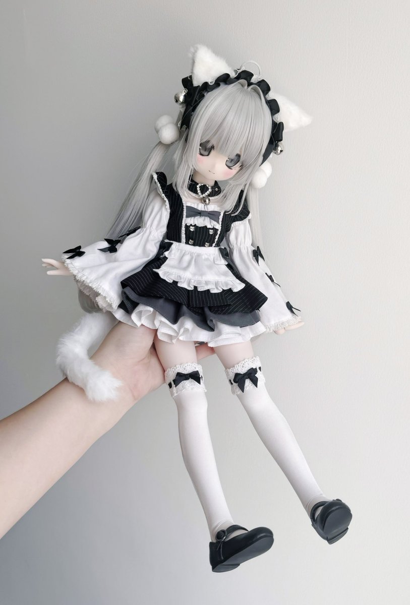 ₍^˶⦁༝⦁˶^₎◞ ̑̑  

新しく作った猫メイド服
 #MDDはいいぞ