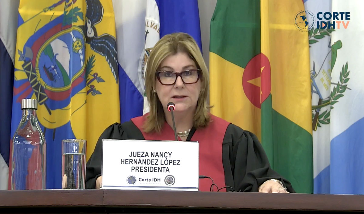 "La Corte desarrolló un análisis fáctico y normativo sobre el cambio climático, en el que examinó sus causas, consecuencias y los riesgos que este implica para el ejercicio efectivo de los derechos humanos, particularmente en relación con personas y territorios en situación de