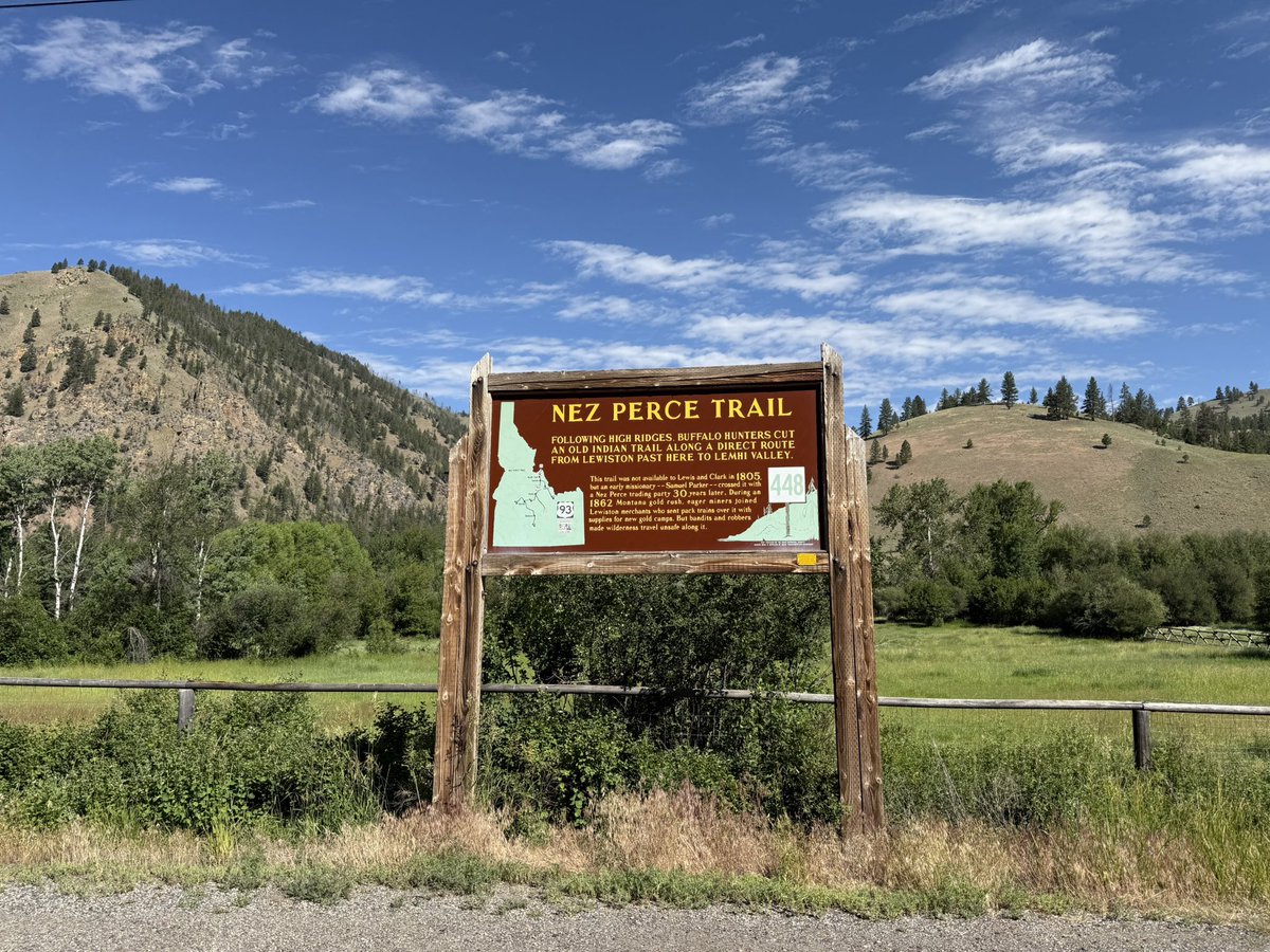 NGL: 4th of July is my favorite holiday. I just can’t believe the incredible luck of living in America at this time in history. So blessed every day. 🇺🇸

During my trip through the west, I got to see the rugged terrain the settlers traveled. And I think about how brave and