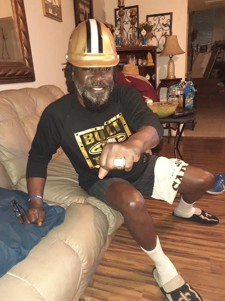 KingLabOx's tweet image. Today makes 2 years since you gained your wings. I miss you every day dad. Keep resting well! Love you eternally 🥹🙏🏾🕊️💙