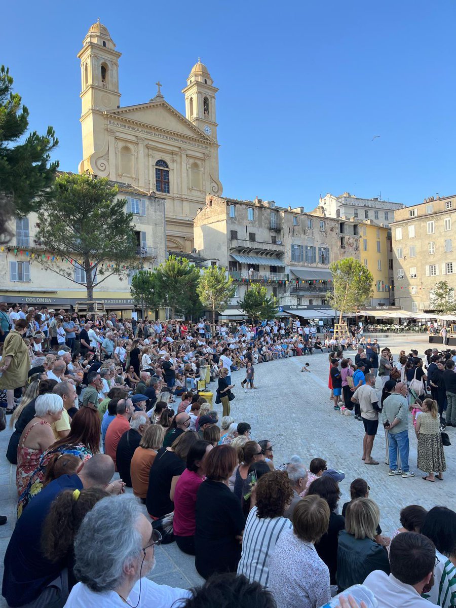 Gilles Simeoni tweet media