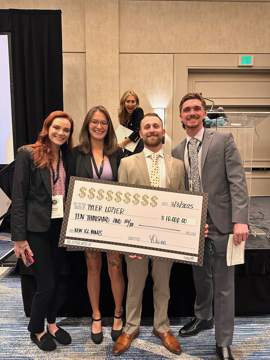 semperconsultfl's tweet image. Flashback to our Kickoff Conference of the Year with the Semper Consulting crew! 🔑💼  An event full of vision and clarity on where we're headed. We're proud of how far we've come and even more excited for what’s next! 

#conferencememories #kickoffconference #growthjourney