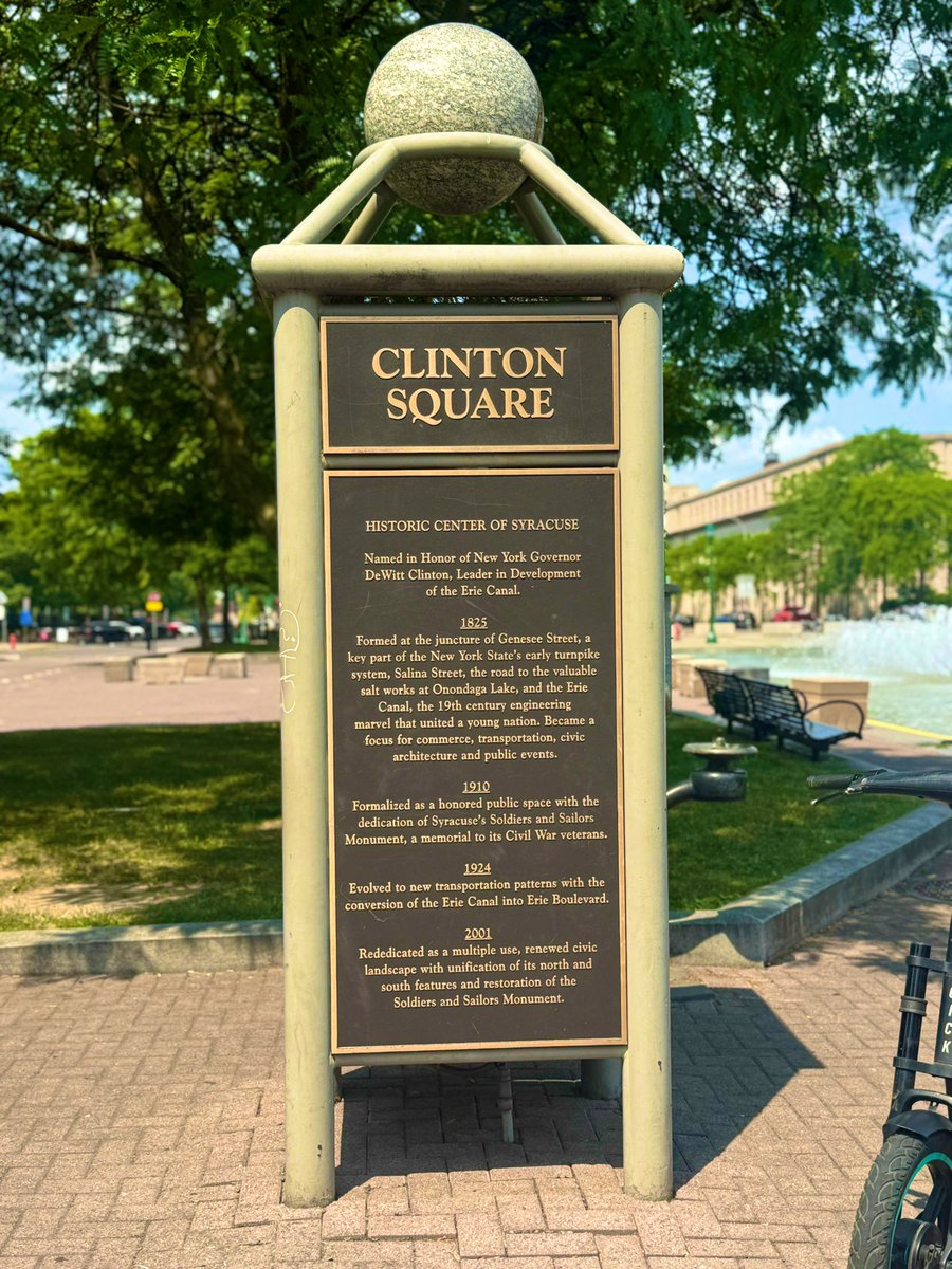 KelssIts's tweet photo. Surprisingly, a square that’s not named after a former President 🗿. #bdj1 https://t.co/vjnk6F6MYM