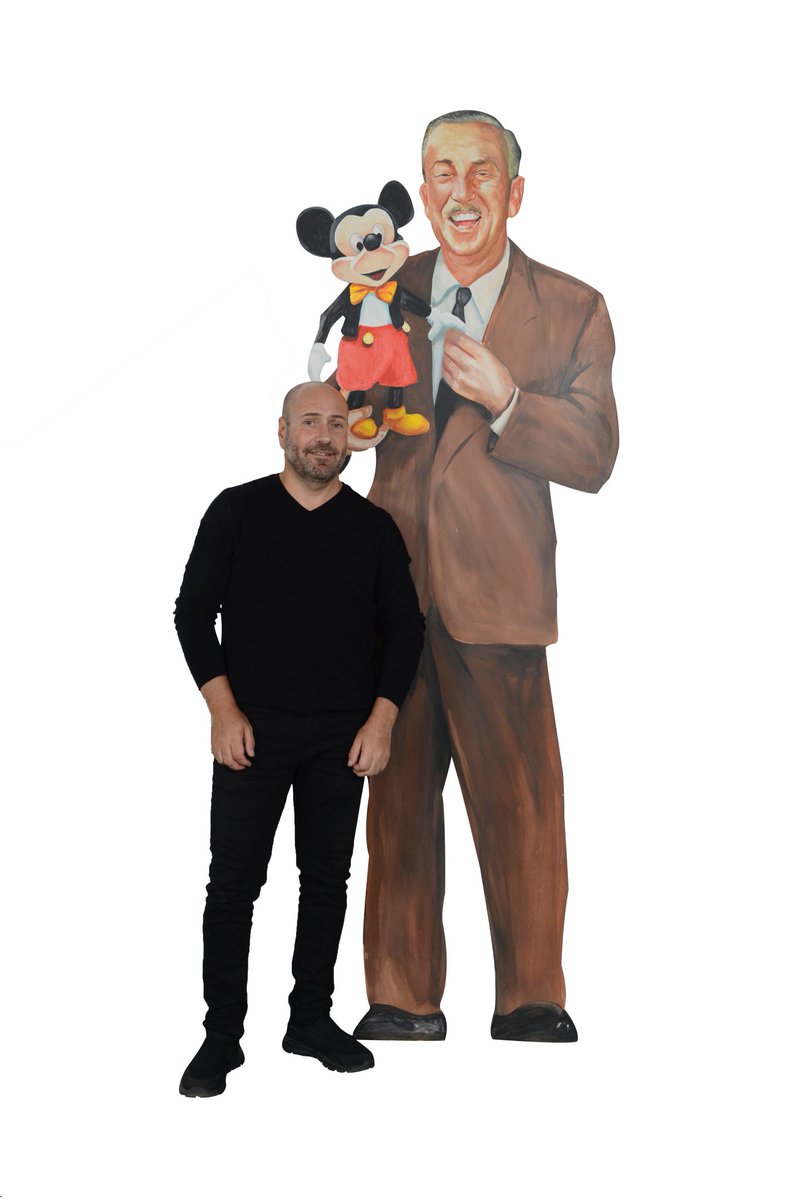 ChordiemEvents's tweet photo. Want to see some Famous Faces at your next Corporate Event or Private Celebration?

Our 8ft Celeb Chatacter Designs are certainly larger than life and will make a great impact at your event.

Dry hire or delivery services are available.

#fame #famousfaces #theme #themeprops https://t.co/Q11YZLfbIl