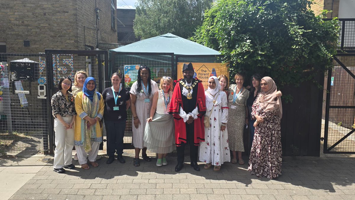 IslingtonMayor's tweet image. It was an honour to attend the celebration of @TheParentHouse&apos;s 25th anniversary. This remarkable organisation does transformative work with families in Islington. Here’s to the next 25 years of empowering parents and building community!