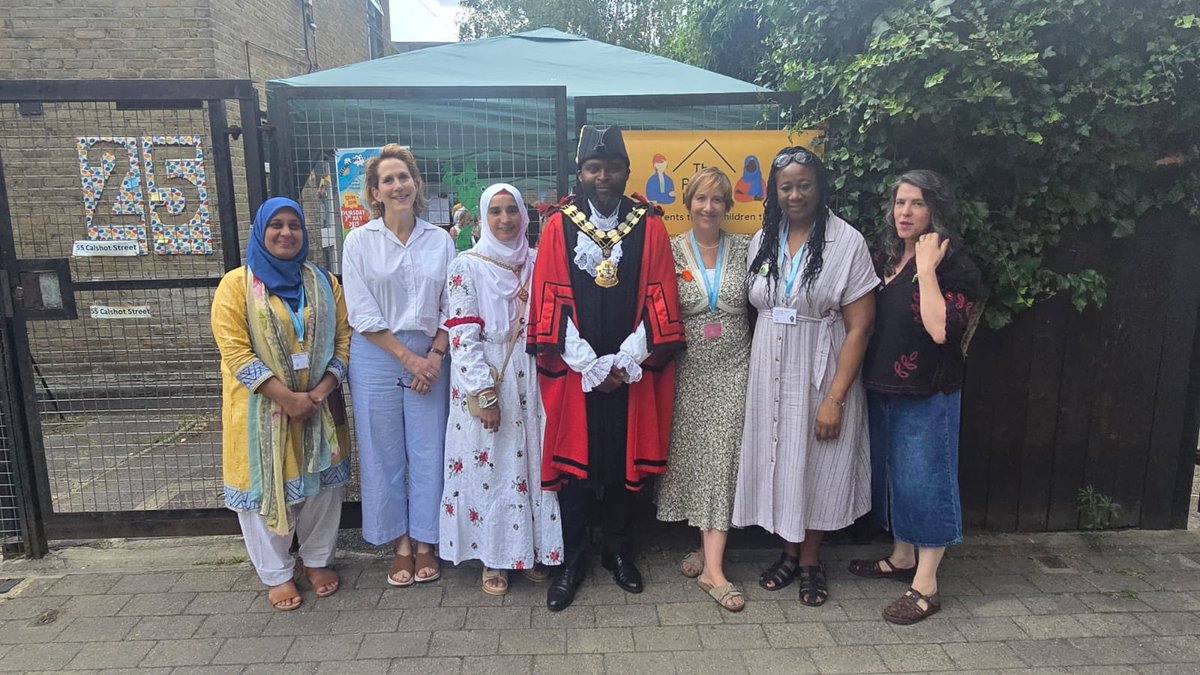 IslingtonMayor's tweet image. It was an honour to attend the celebration of @TheParentHouse&apos;s 25th anniversary. This remarkable organisation does transformative work with families in Islington. Here’s to the next 25 years of empowering parents and building community!